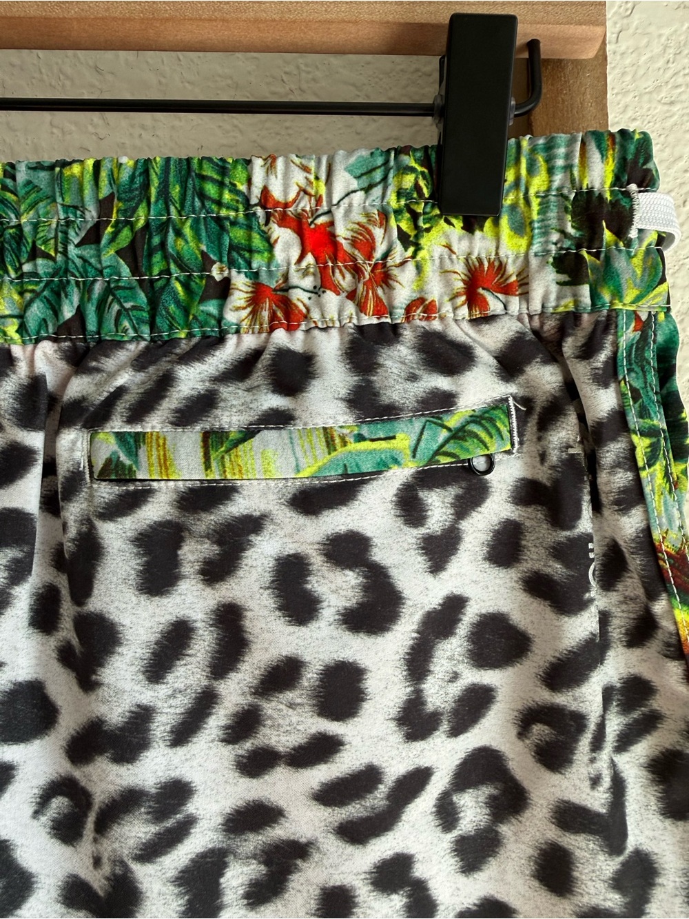 Hurley Phantom Women’s Board Swim Shorts sz: Med - Picture 7 of 9